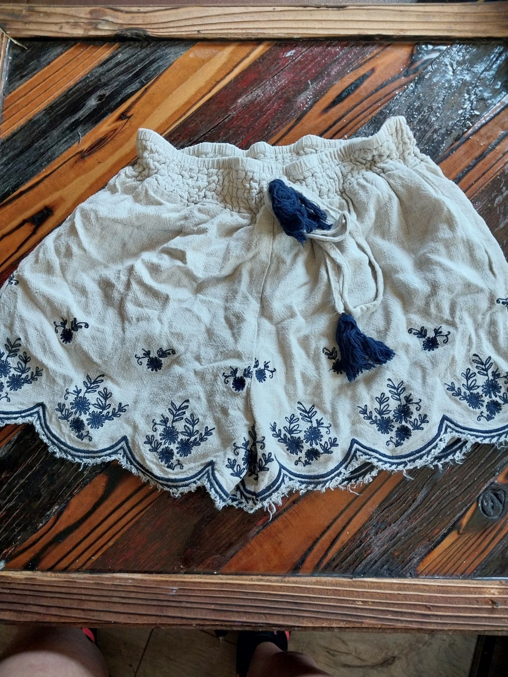 Moon River Cream High-Waist Embroidered Shorts with Navy Tassels